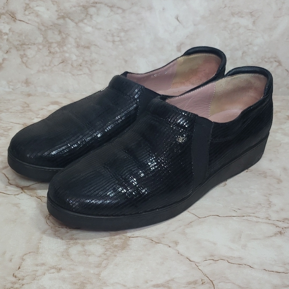 BeautiFeel Black Textured Slip-On Shoes Size 37